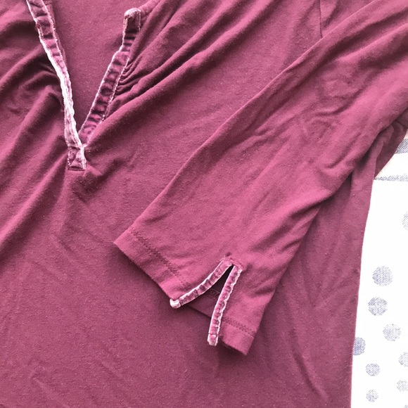 Good Used Condition! HORNY TOAD L/S Top. Purple. Small - Picture 3 of 6